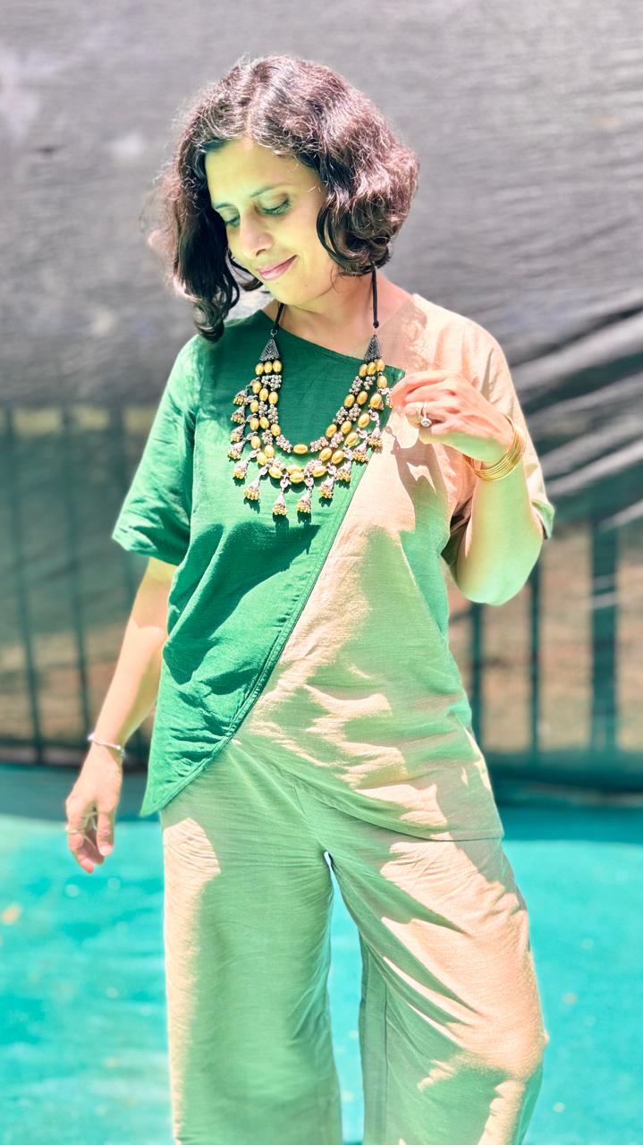Color-Block Coord in Gold & Emerald